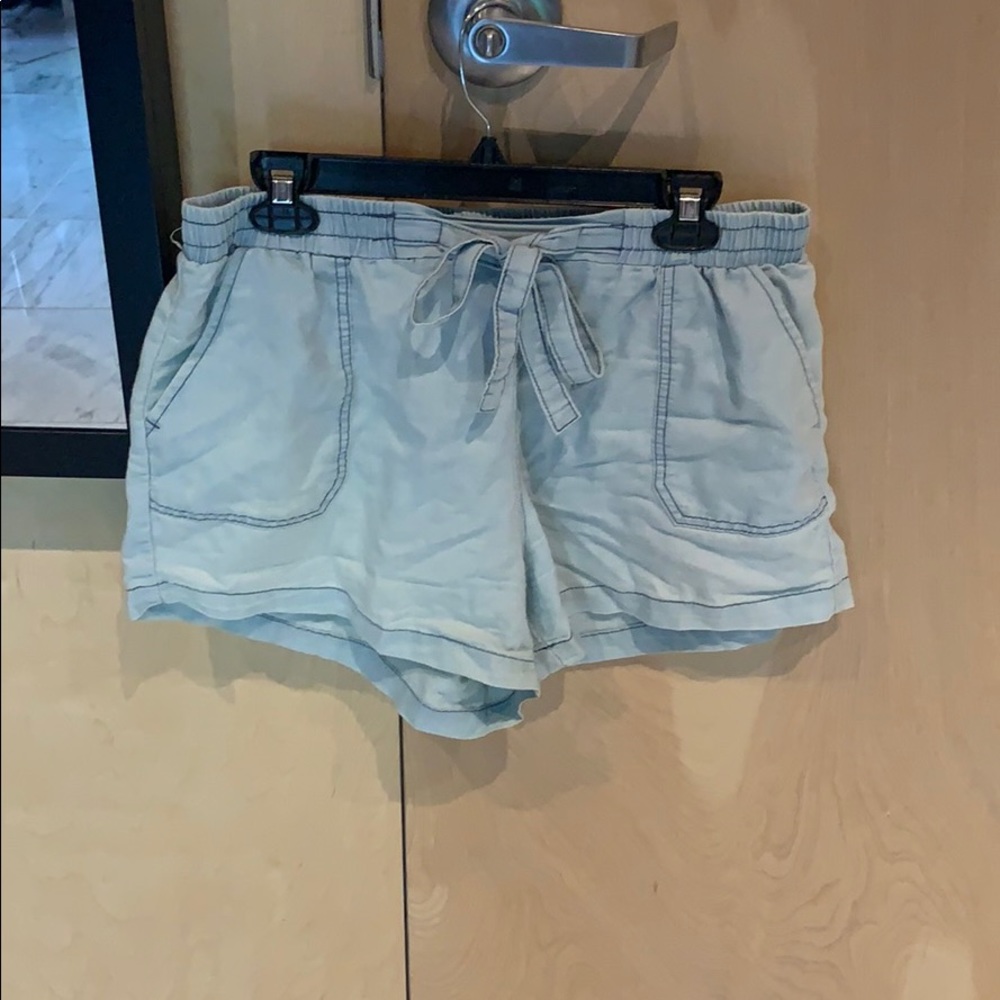 Light weight shorts